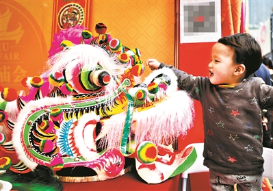 广府庙会非遗展区。广州日报全媒体记者王燕摄